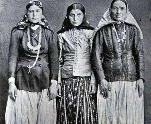 عکس زنان زیبا قاجار