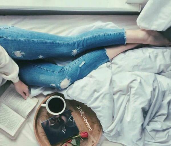 عکس نوشته کتاب و قهوه