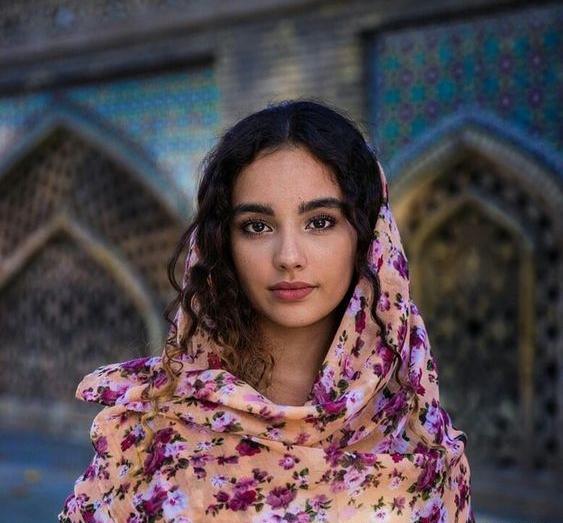 عکس فیک صورت طبیعی