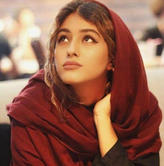 عکس فیک صورت طبیعی