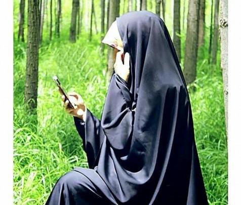عکس نوشته دختر چادری مذهبی