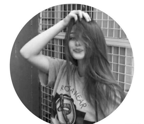 عکس نوشته پروفایل یوری بویکا