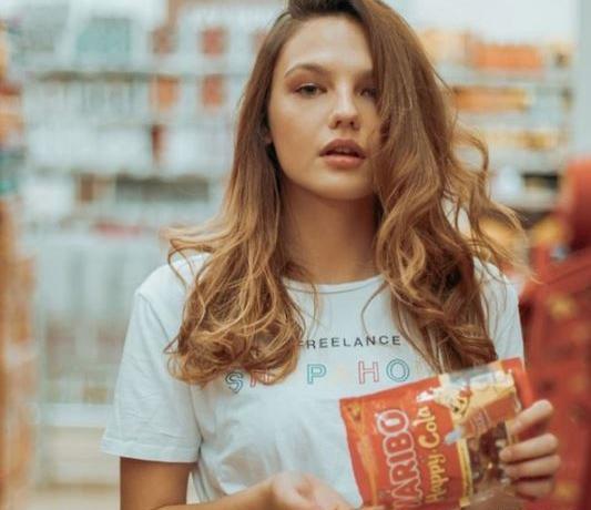 عکس برفین نیلسو اکتاش
