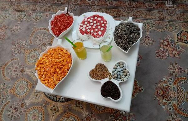 عکس شب یلدا دونفره