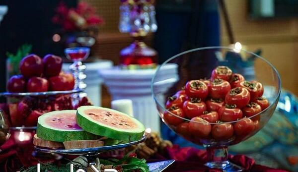 عکس شب یلدا جشن