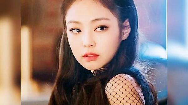 عکس غمگین جنی