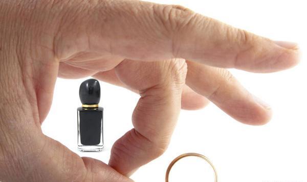 عکس نوشته عطر جدایی میاره