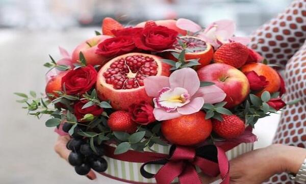 عکس ایده شب یلدا برای داماد