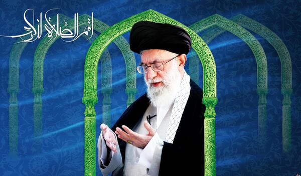 عکس رهبر نماز