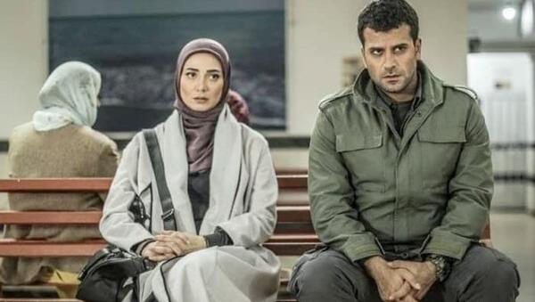 عکس نوجوانی روزبه حصاری