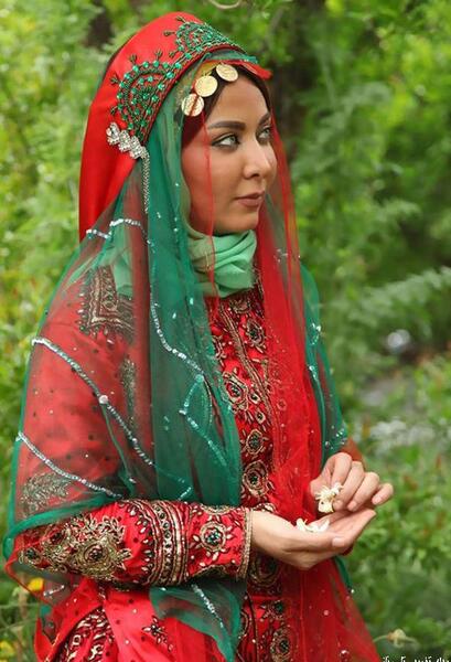 عکس نوشته با لباس محلی