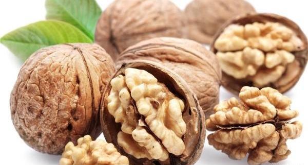 عکس گردو یلدا