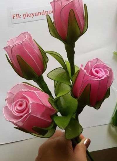 عکس چند شاخه گل طبیعی