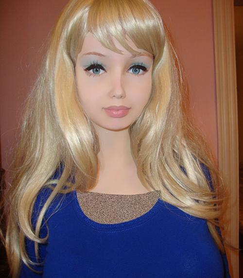 عکس عروسک وی