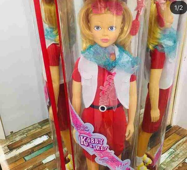عکس عروسک باربی بزرگ