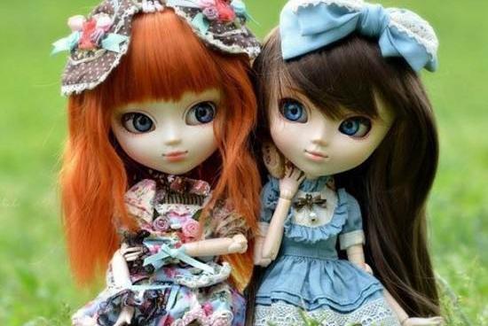عکس عروسک چشم آبی