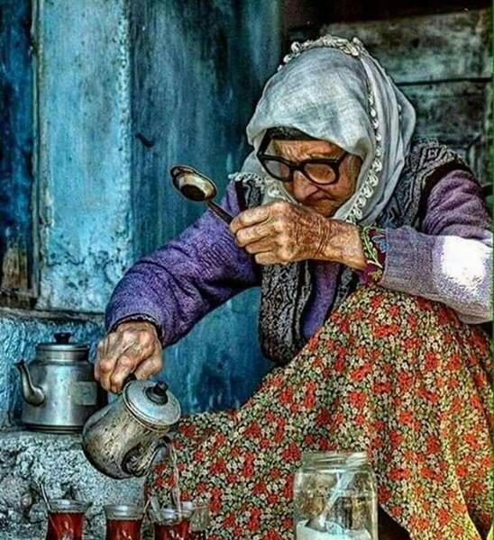 عکس نوشته گاهی دلم هیچ نمی خواهد