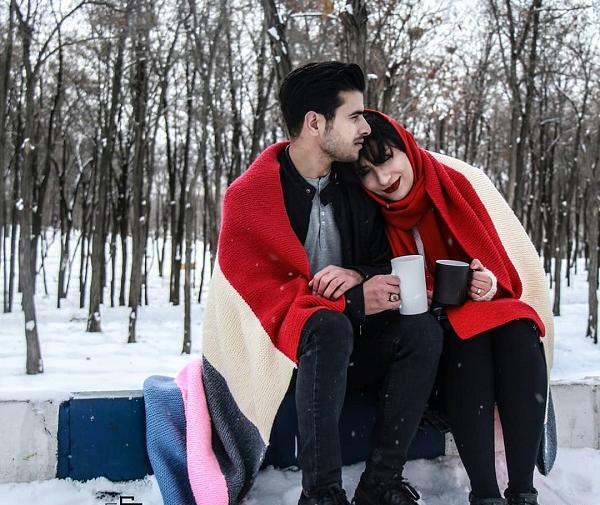 عکس برفی عاشقانه دونفره