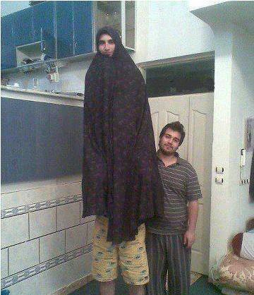 عکس نوشته دختر باید قد کوتاه باشه