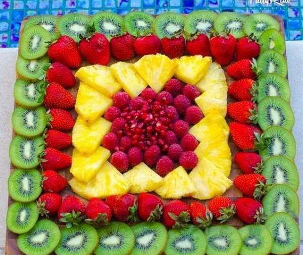 عکس ایده تزیین میوه شب یلدا
