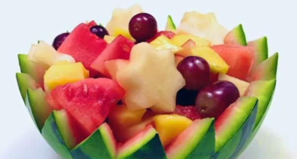 عکس ایده تزیین میوه شب یلدا