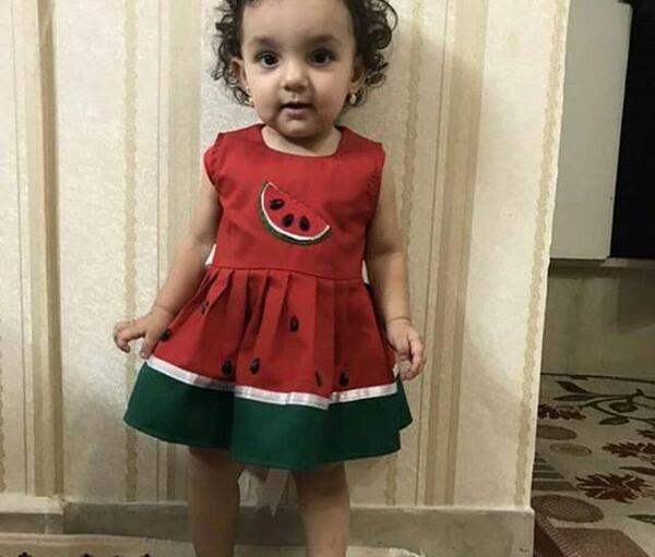 عکس لباس کودک با تم شب یلدا