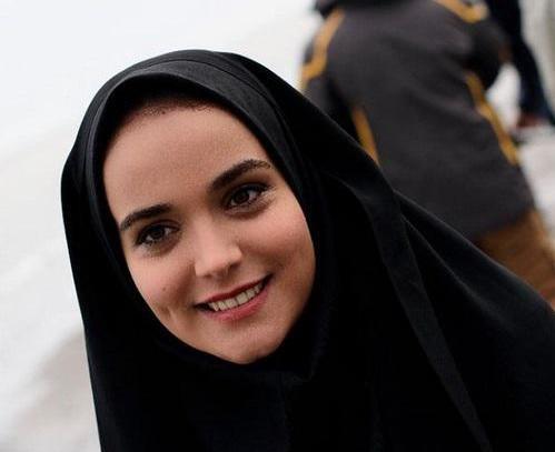 عکس روزبه حصاری و سارا باقری