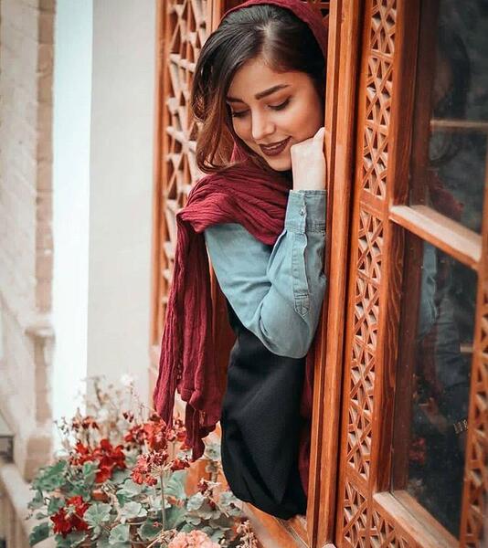 عکس نوشته گاهی نباش