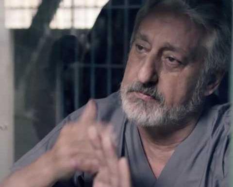 عکس نوشته وقتی تو گریه میکنی شک میکنم به بودنم