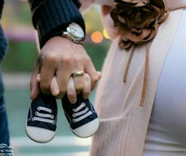 عکس نوشته منو تو ثمره عشقمون