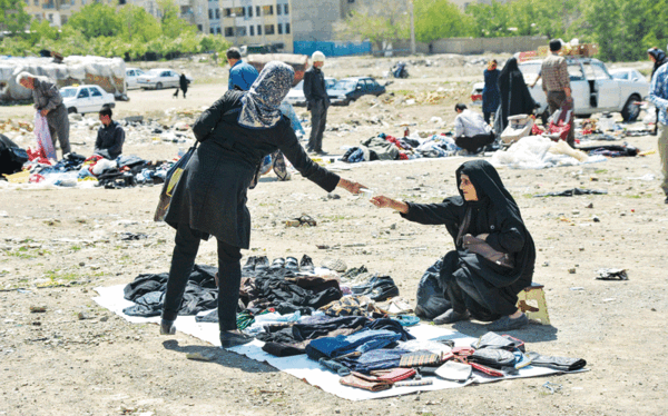 عکس شیطان بازار کرج