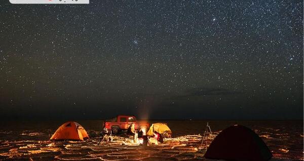 عکس شب کویر مرنجاب
