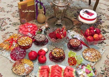 عکس سفره یلدایی سنتی