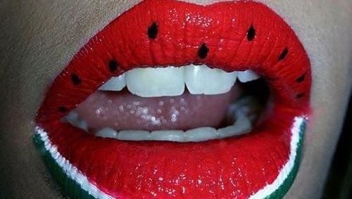 عکس شب یلدا لب