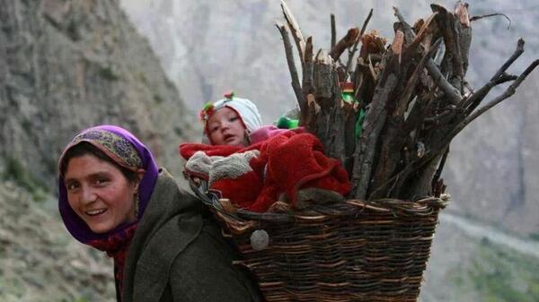عکس زن روستایی زیبا