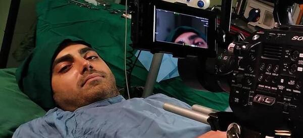 عکس محمد رضا رهبری روی تخت بیمارستان