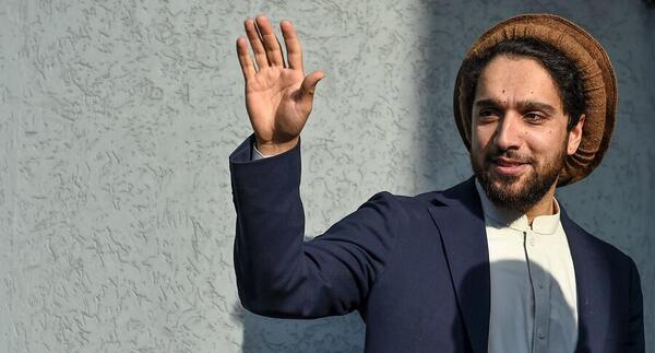 عکس مادر احمد مسعود