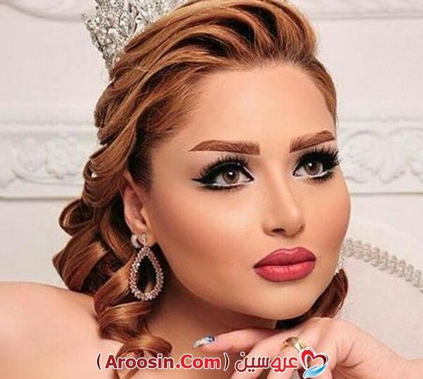 عکس زنان زیبا با آرایش غلیظ