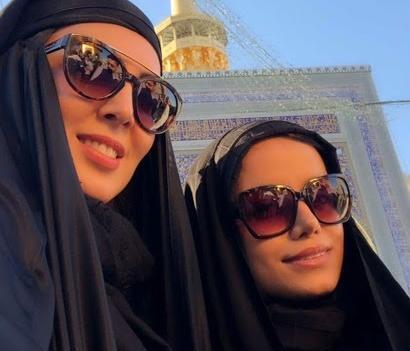 عکس زن زیبا با عینک دودی