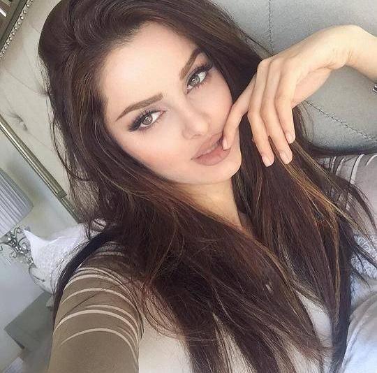 عکس زن زیبا در اینستا