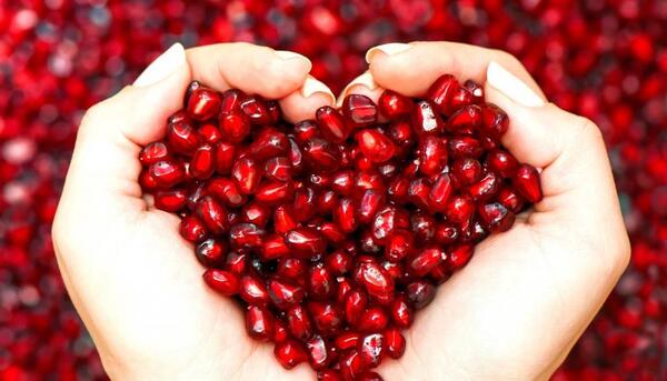 عکس شب یلدا عاشقانه جدید