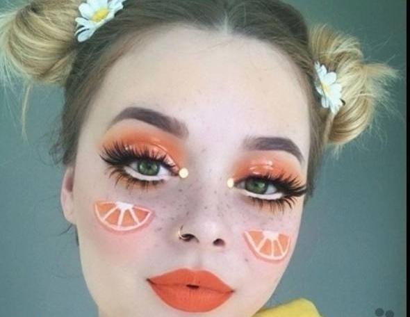 عکس آرایش صورت شب یلدا