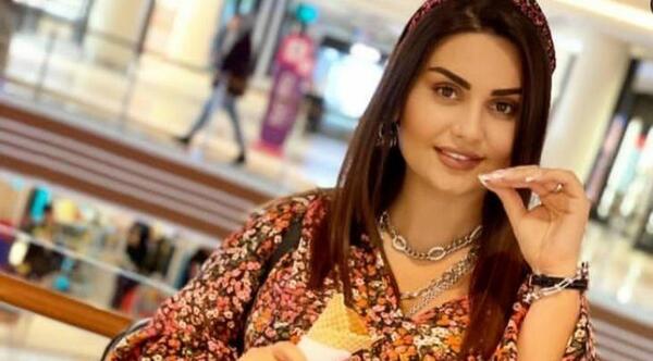 عکس خواننده زن شبنم تووزلو