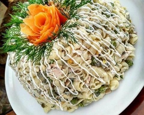 عکس ایده برای تزیین سالاد ماکارونی