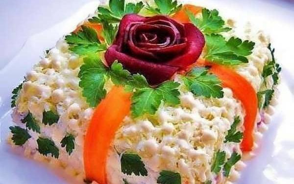 عکس ایده برای تزیین سالاد ماکارونی