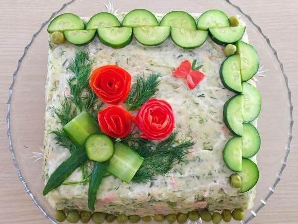 عکس ایده تزیین سالاد الویه تولد