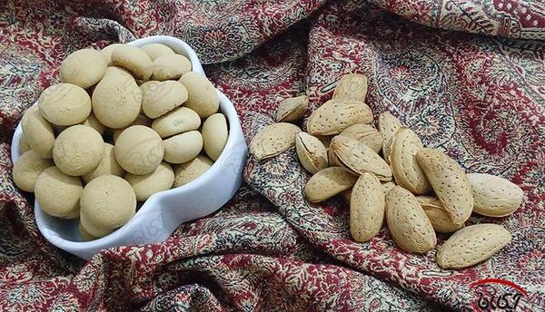 عکس شیرینی حاجی بادام