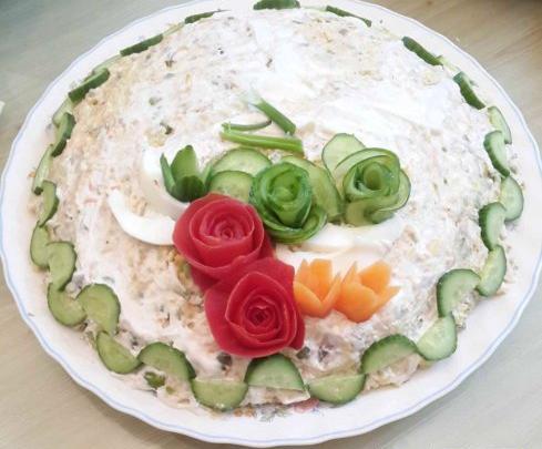 عکس ایده برای تزیین سالاد الویه ساده
