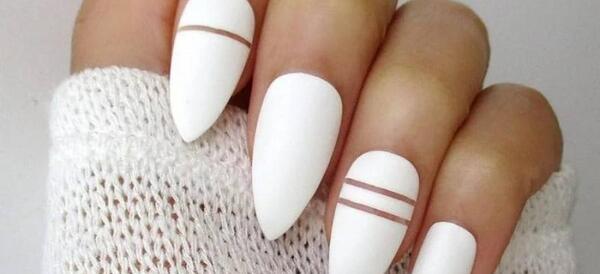 عکس ناخن سفید ساده