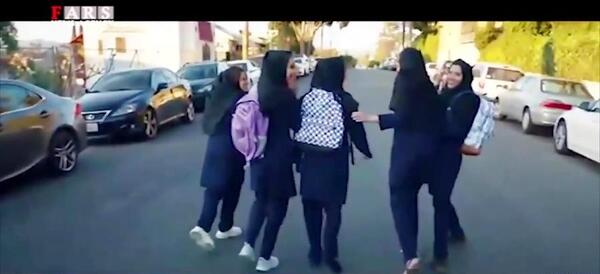 عکس خواننده زن جنتلمن